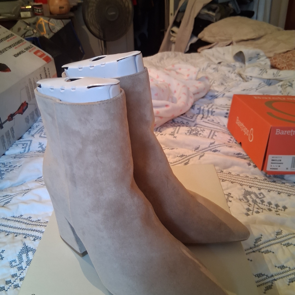 Women's Tan Ankle Boots - Picture 3 of 8